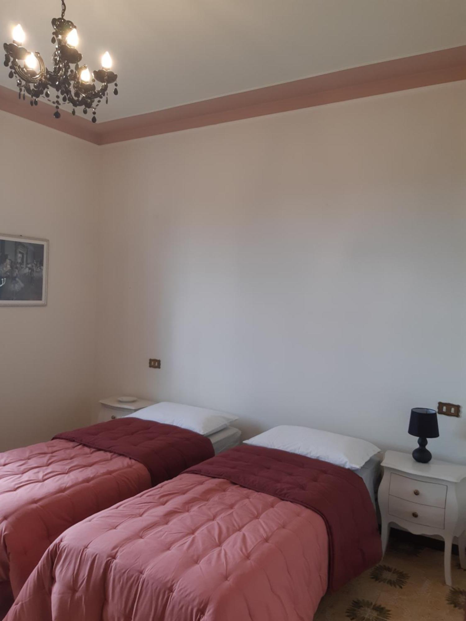 Pace, Luminosita E Comodita A Due Passi Dal Garda Volta Mantovana Room photo